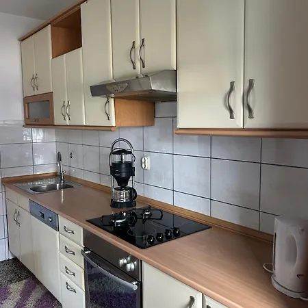 Livstay * ليفنو